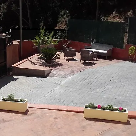 La Casita Amarilla * Argentona