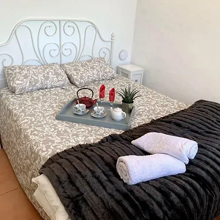 La Casita Amarilla Apartmán *